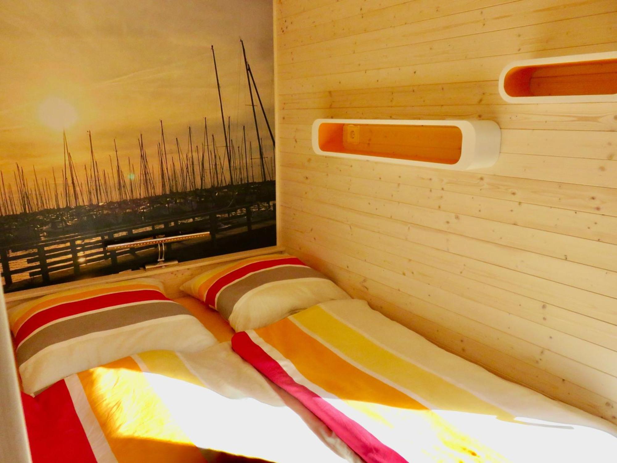 Hausboot Fehmarn Hotel Bagian luar foto